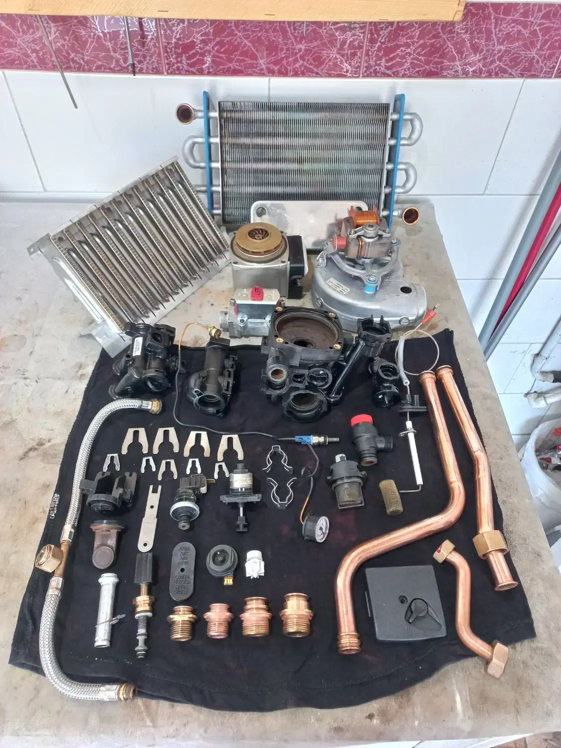 نصب،سرویس،تعمیرات،کولرگازی و پکیج و آبگرمکن|خدمات پیشه و مهارت|محمدیه-قزوین, |دیوار