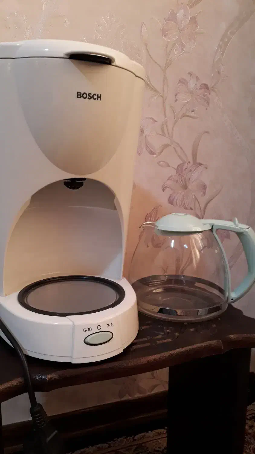 قهوه ساز بوش،اصل آلمان،کاملا نو|سماور، چایساز، قهوهساز|ری, ولی آباد|دیوار