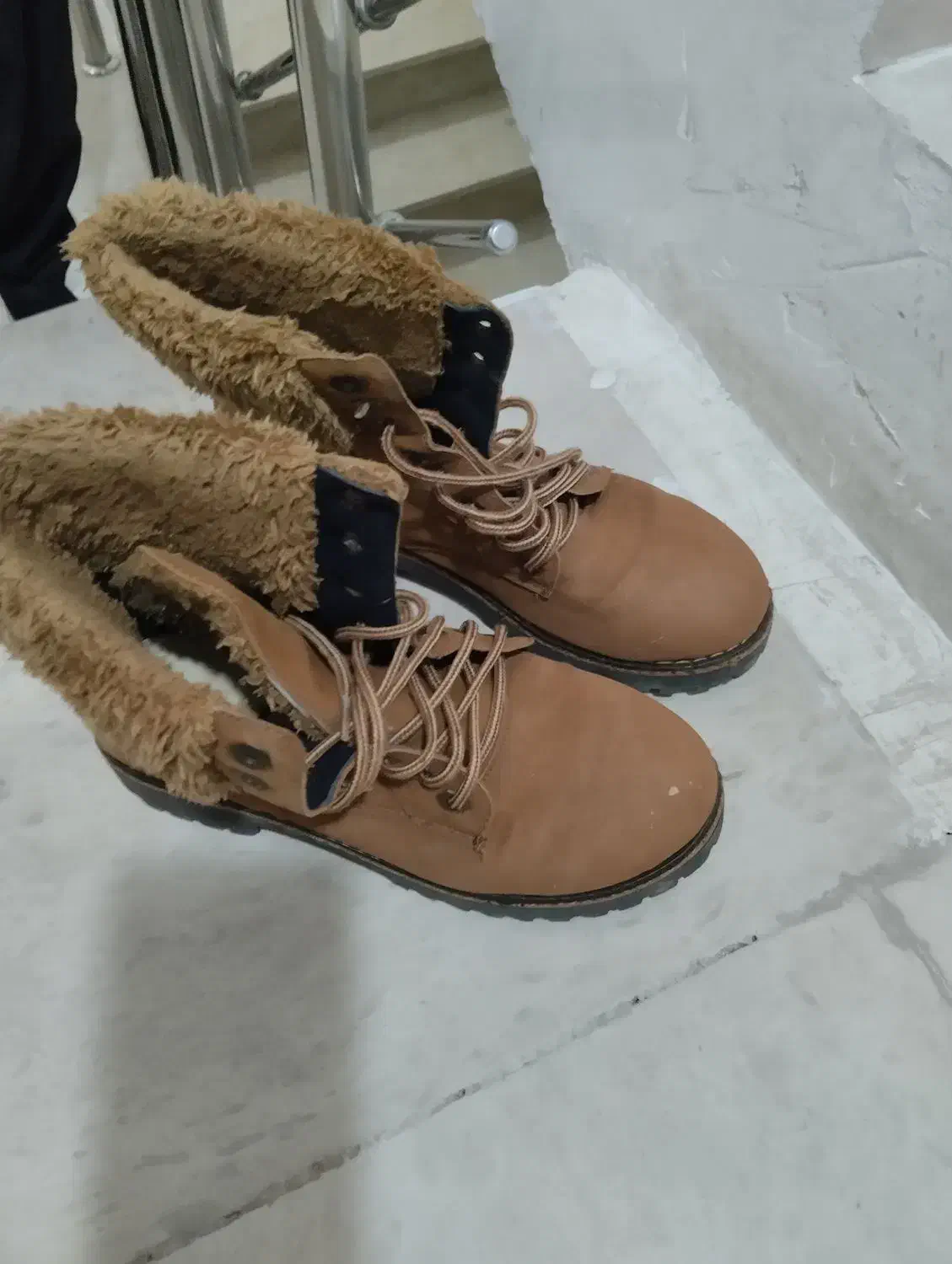 کنسول و کتونی و بوت|بوفه، ویترین، کنسول|تویسرکان, |دیوار