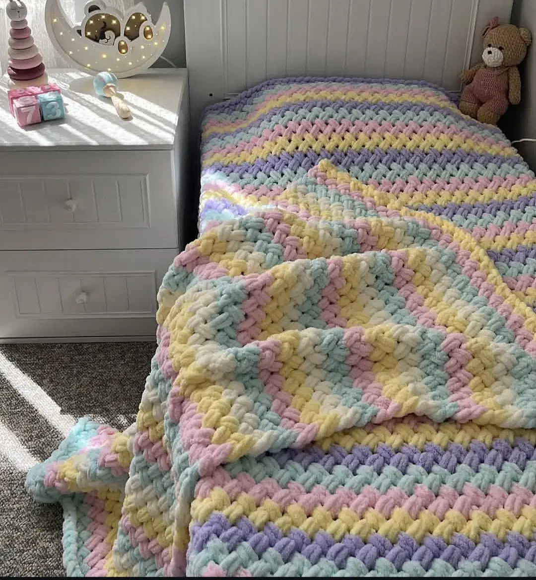 پتو پافی|رختخواب، بالش، پتو|تهران, نیروی هوایی (پیروزی)|دیوار