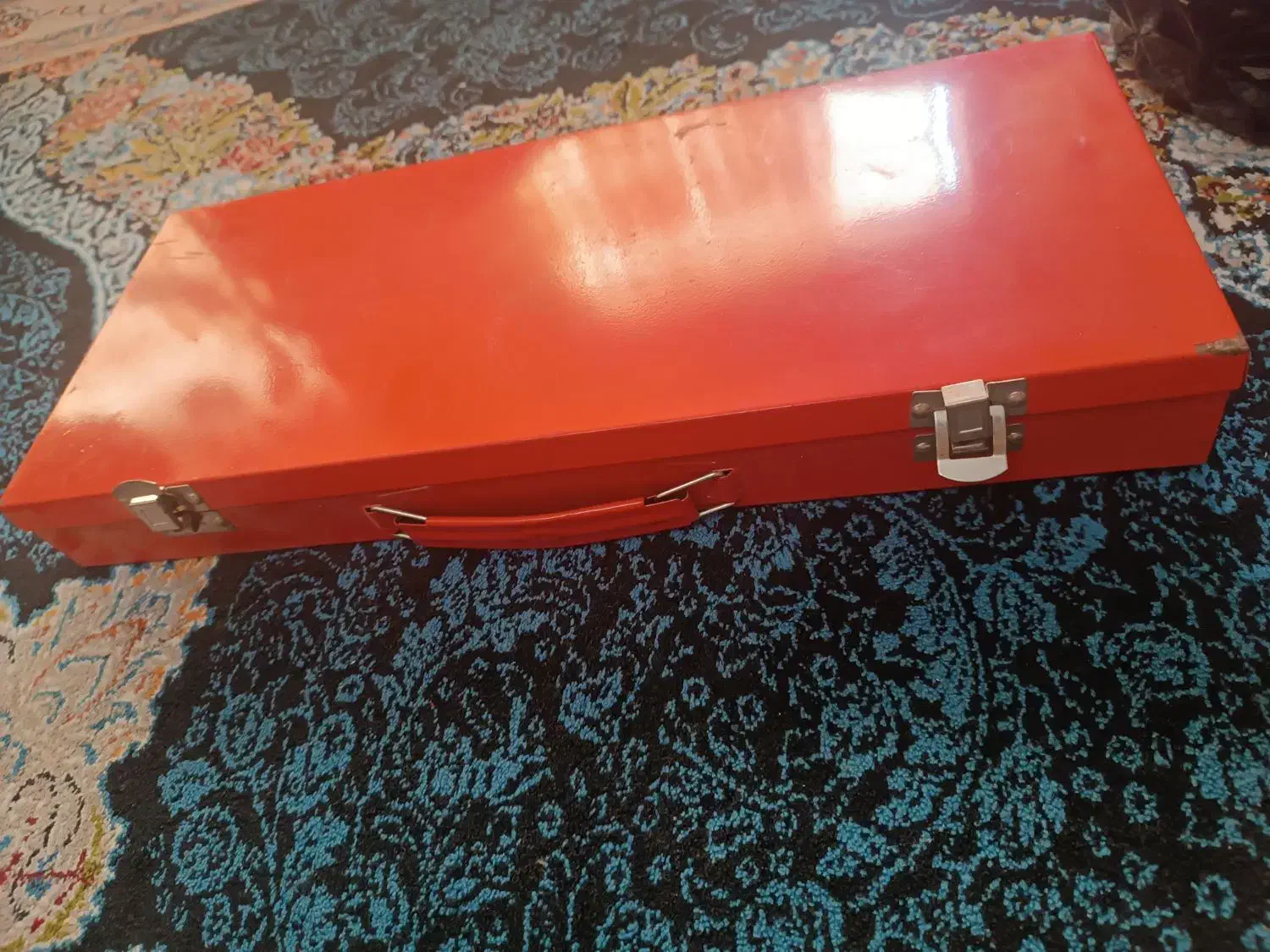 آچار بکس|ابزارآلات|نور, |دیوار