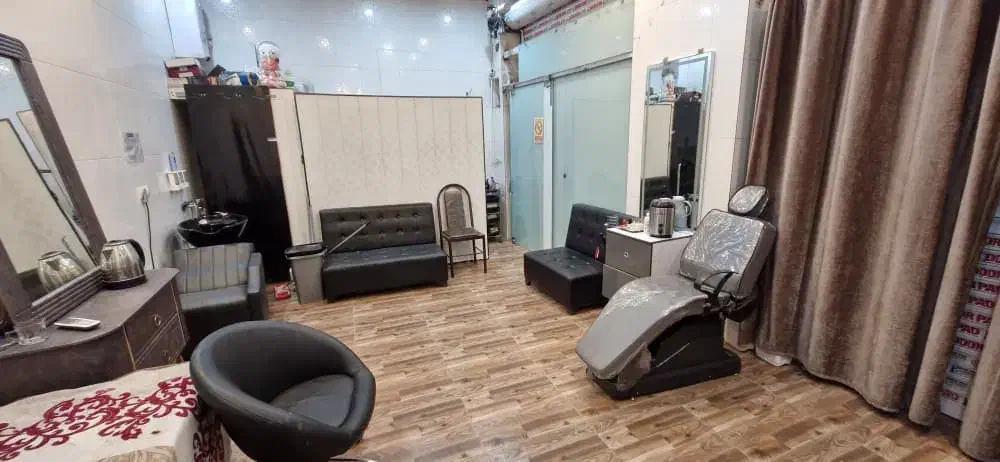 دکوراسیون سالن ارایشی|آرایشگاه و سالنهای زیبایی|مرودشت, ابوذر شمالی|دیوار