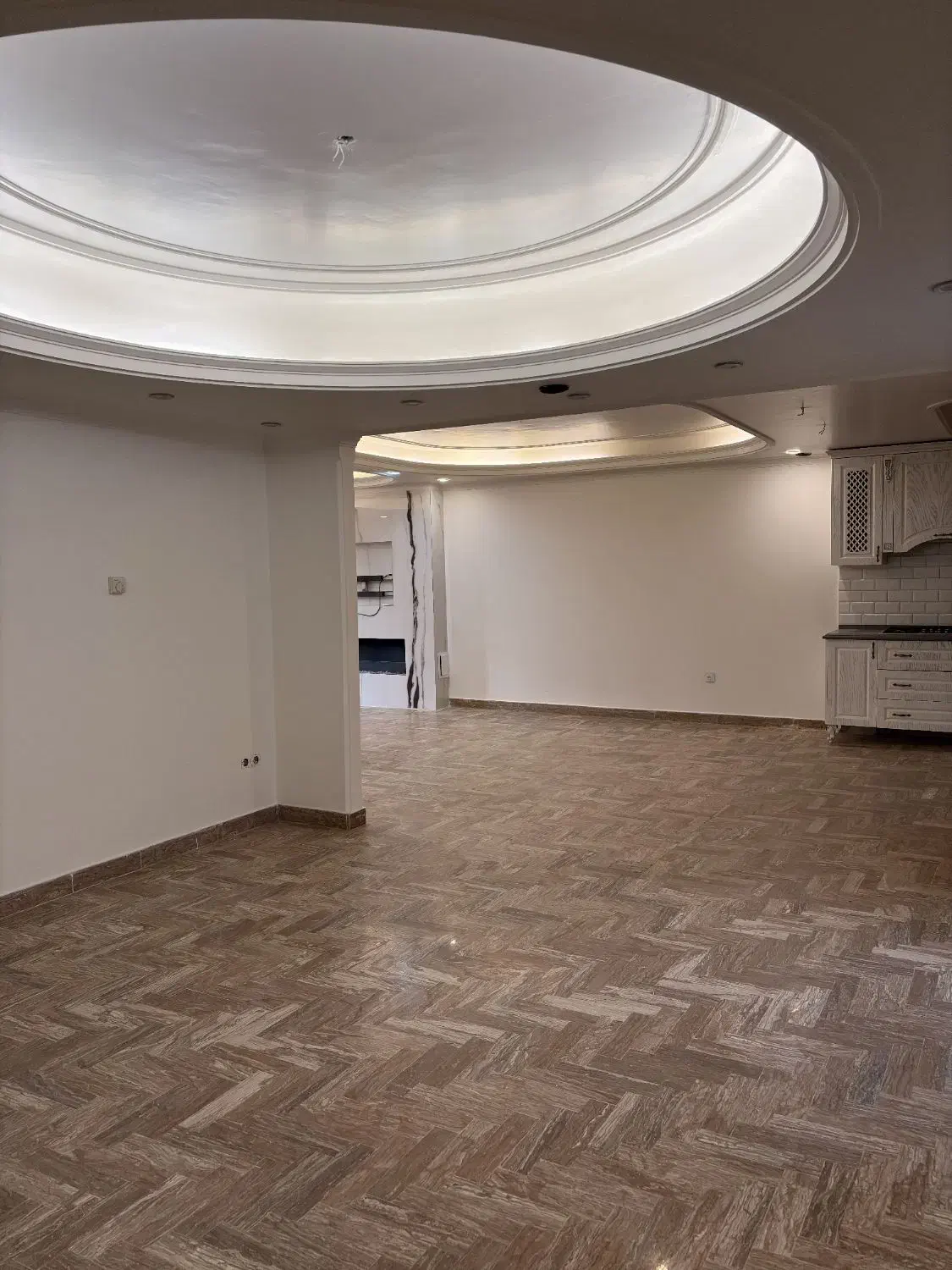 ۱۴۰متری در زعفرانیه سعداباد/تکواحدی/تراس ویو مشجر