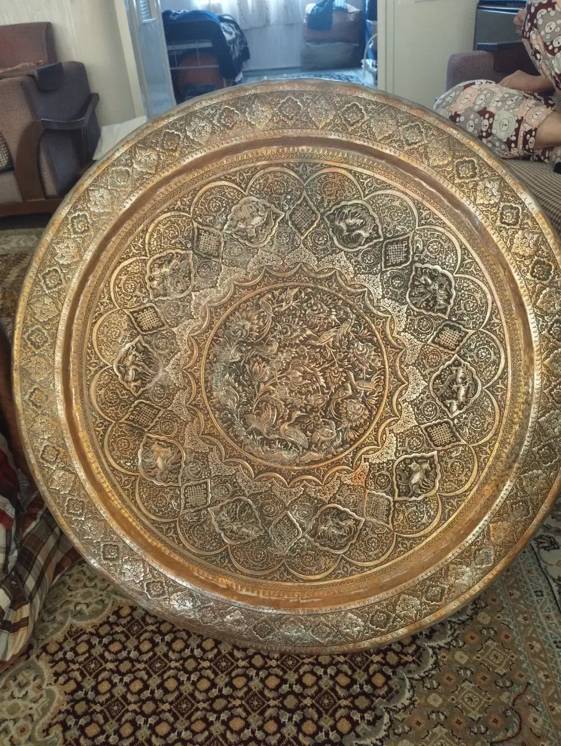 دیوارکوب مسی قلم زنی اصل عتیقه|کلکسیون اشیاء عتیقه|تهران, جیحون|دیوار