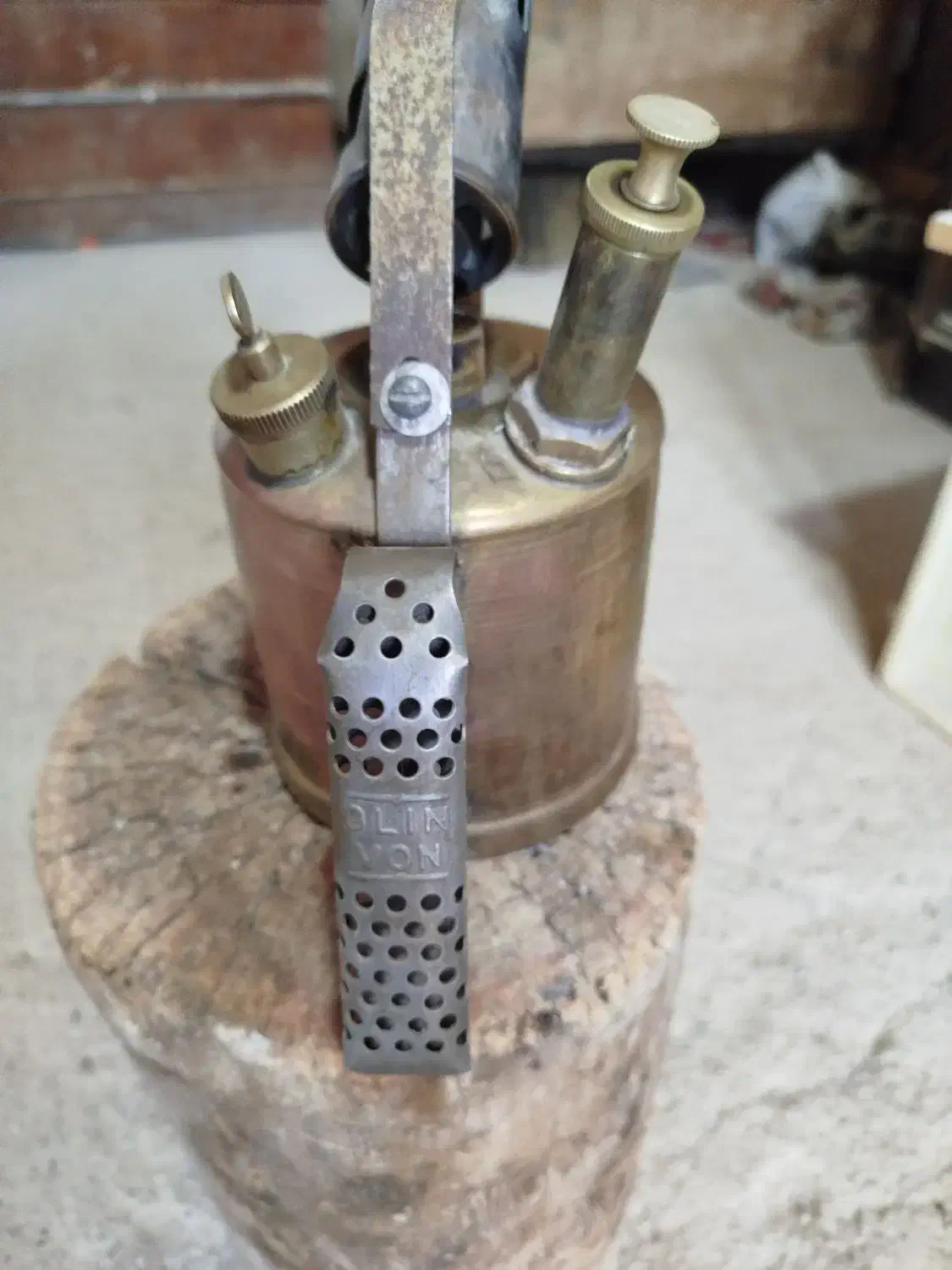 چراغ پریموس سوئدی|کلکسیون اشیاء عتیقه|پاکدشت, پاکدشت (مامازند)|دیوار