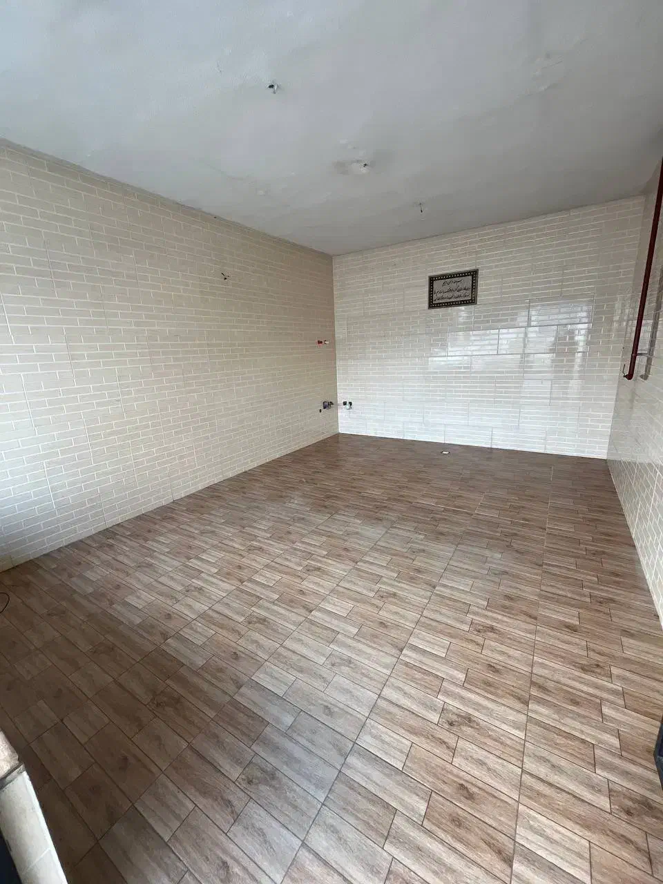 اجاره مغازه در میدان مالا|اجارهٔ مغازه و غرفه|بندر انزلی, تختی|دیوار