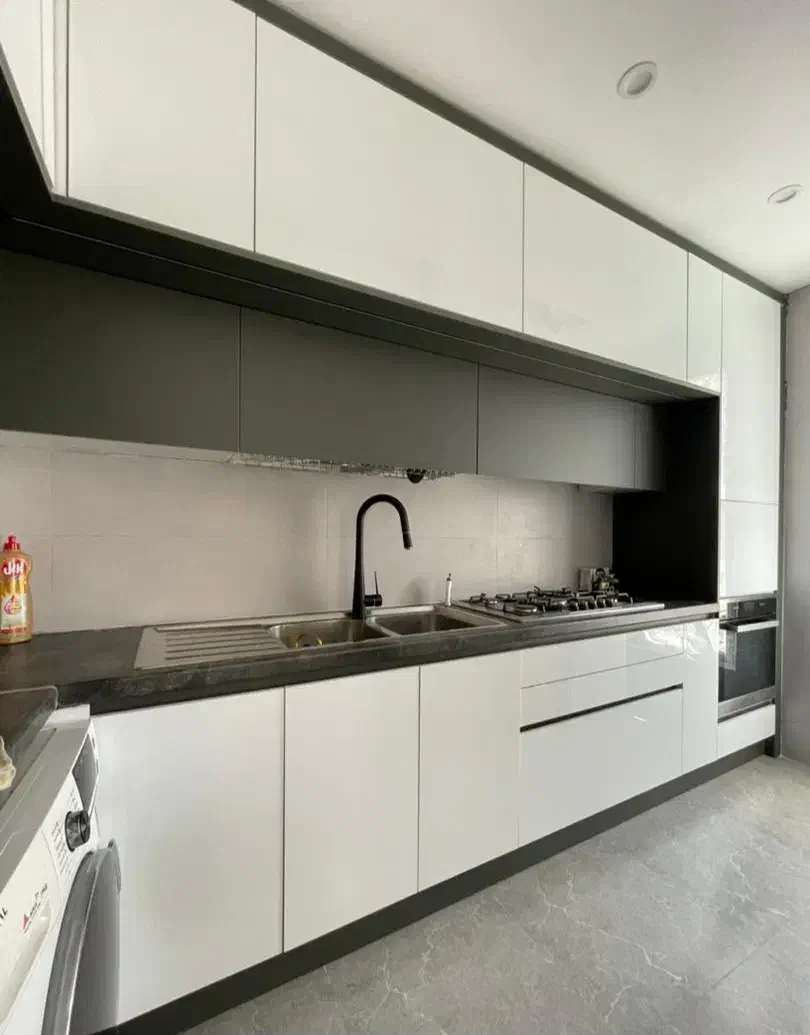 ۹۵متر۲خواب/پونک فول امکانات کم واحد پرده خور ۸ساله