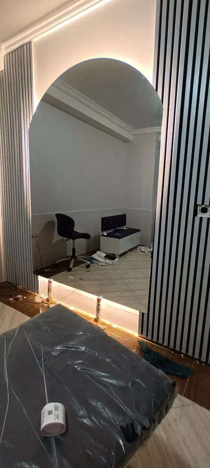 شیشه های تزئینی ساختمانی سکوریتی دوجداره پازلی|خدمات پیشه و مهارت|میاندوآب, |دیوار