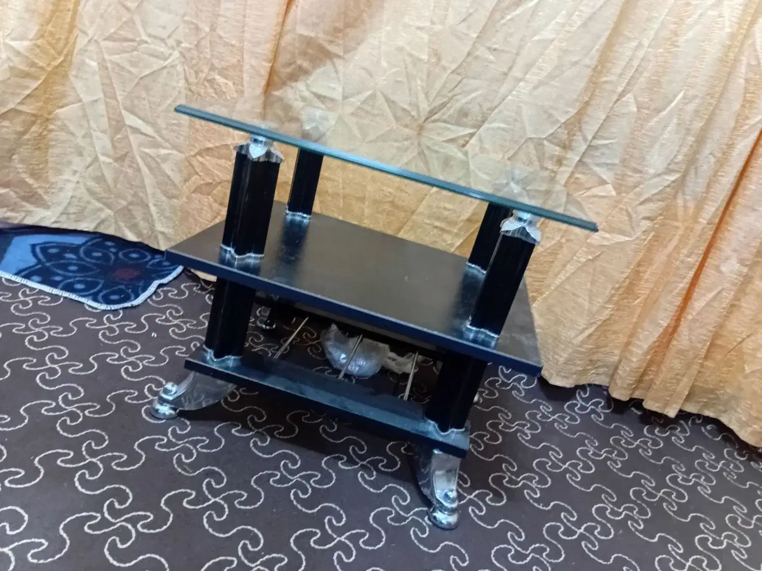 میز عسلی|مبلمان خانگی و میز عسلی|قوچان, |دیوار