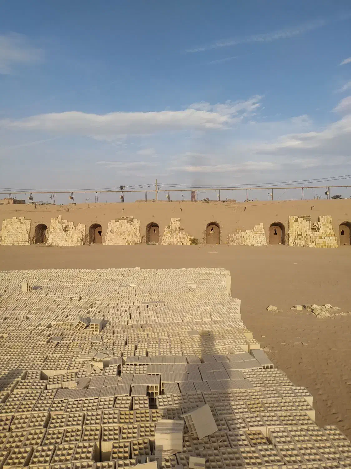 بلوک تیغه ۱۵ و ۱۰ انواع درجه|مصالح و تجهیزات ساختمان|میبد, |دیوار