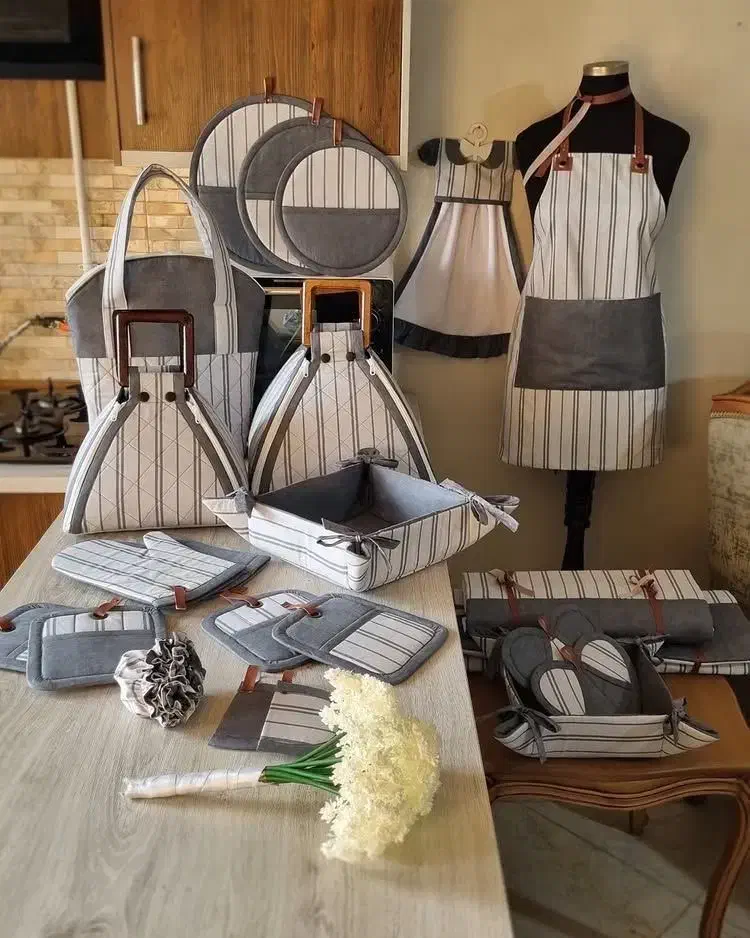 سرویس کامل آشپزخانه -شیک و خاص( کمیاب در بازار )|سفره، حوله، دستمال آشپزخانه|سهند, |دیوار