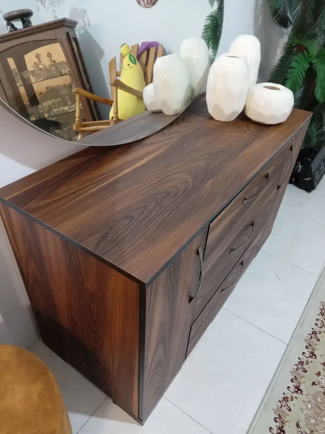 کنسول MDF جادار با آینه cnc نو نو|بوفه، ویترین، کنسول|رشت, گلباغ نماز|دیوار