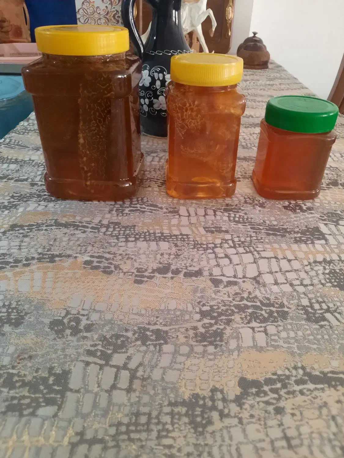 عسل طبیعی خلخال برای کوه سفید با موم طبیعی عسل|خوردنی و آشامیدنی|رشت, نظری|دیوار