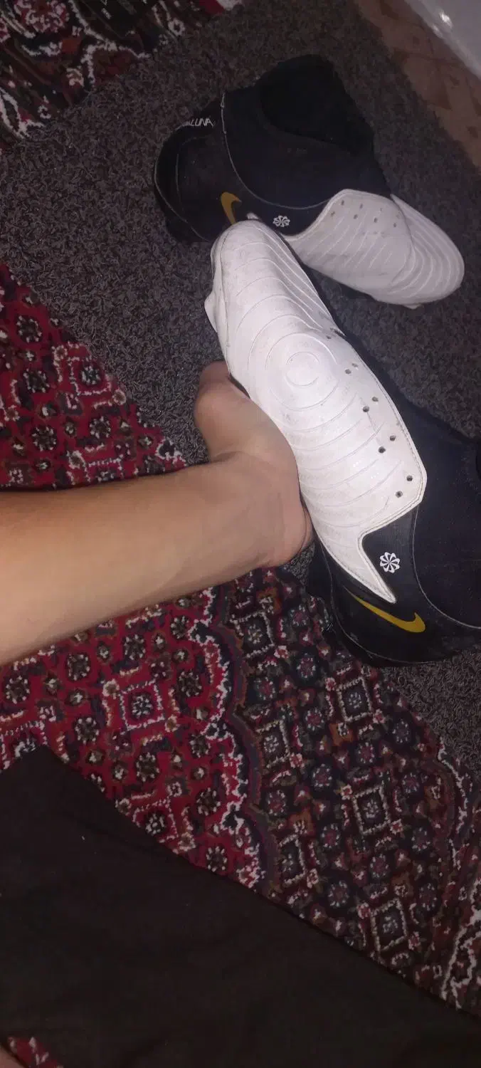 کفش فوتبال|ورزش‌های توپی|سنندج, |دیوار