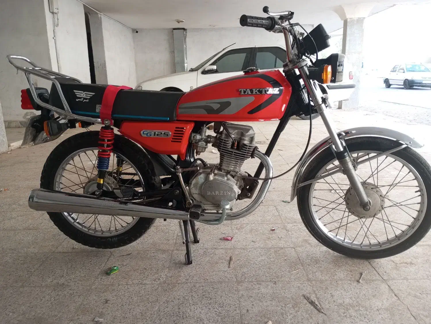 موتور 125|موتورسیکلت|قائن, |دیوار