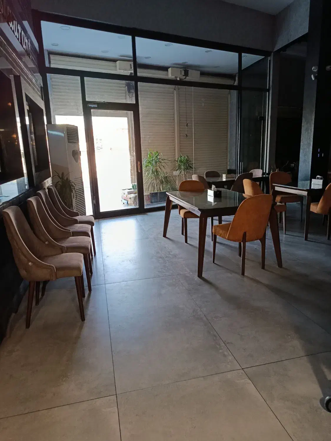 استخدام نیرو صبح و عصر رستوران|استخدام خدمات فروشگاه و رستوران|بهبهان, |دیوار