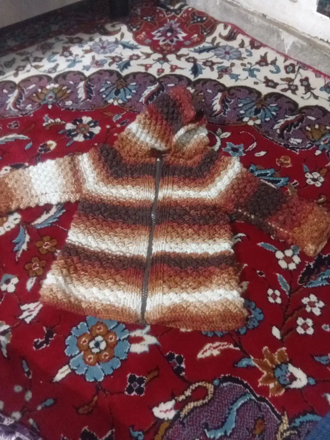 لباس بچگانه|کفش و لباس بچه|شیروان (خراسان), |دیوار