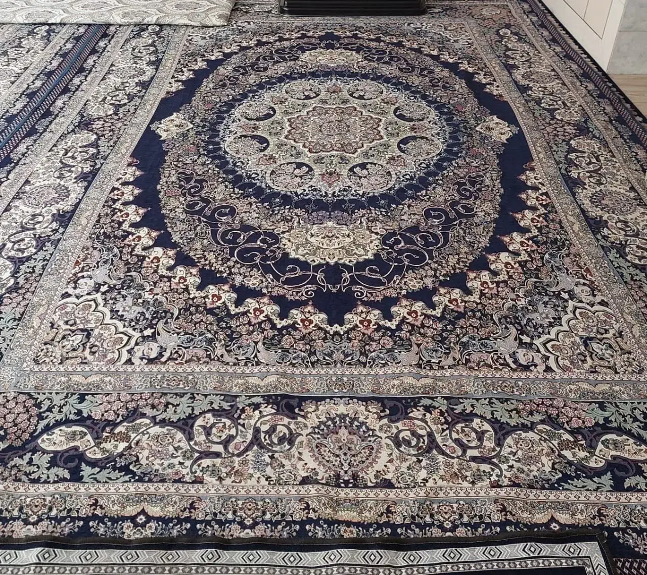 روفرشی|روفرشی|خمینی‌شهر, |دیوار