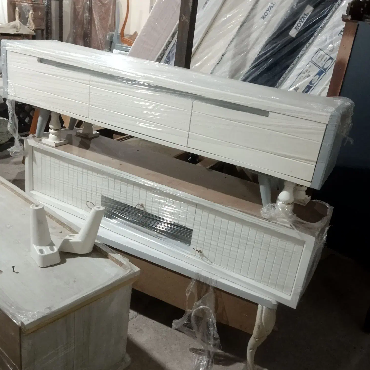 میز تلویزیون ام دی اف|میز تلویزیون|لاهیجان, لیالستان|دیوار