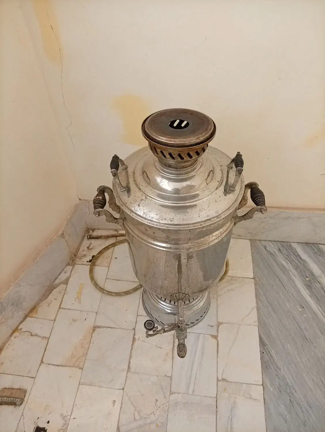 سماور گازی ۲۰لیتری .|سماور، چایساز، قهوهساز|تربتحیدریه, بالا ولایت|دیوار