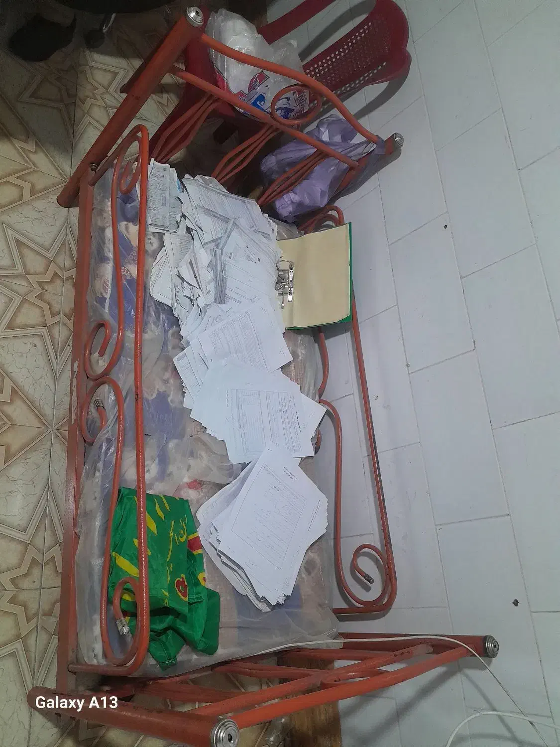 تخت خواب کودک|تخت و صندلی بچه|نورآباد, |دیوار