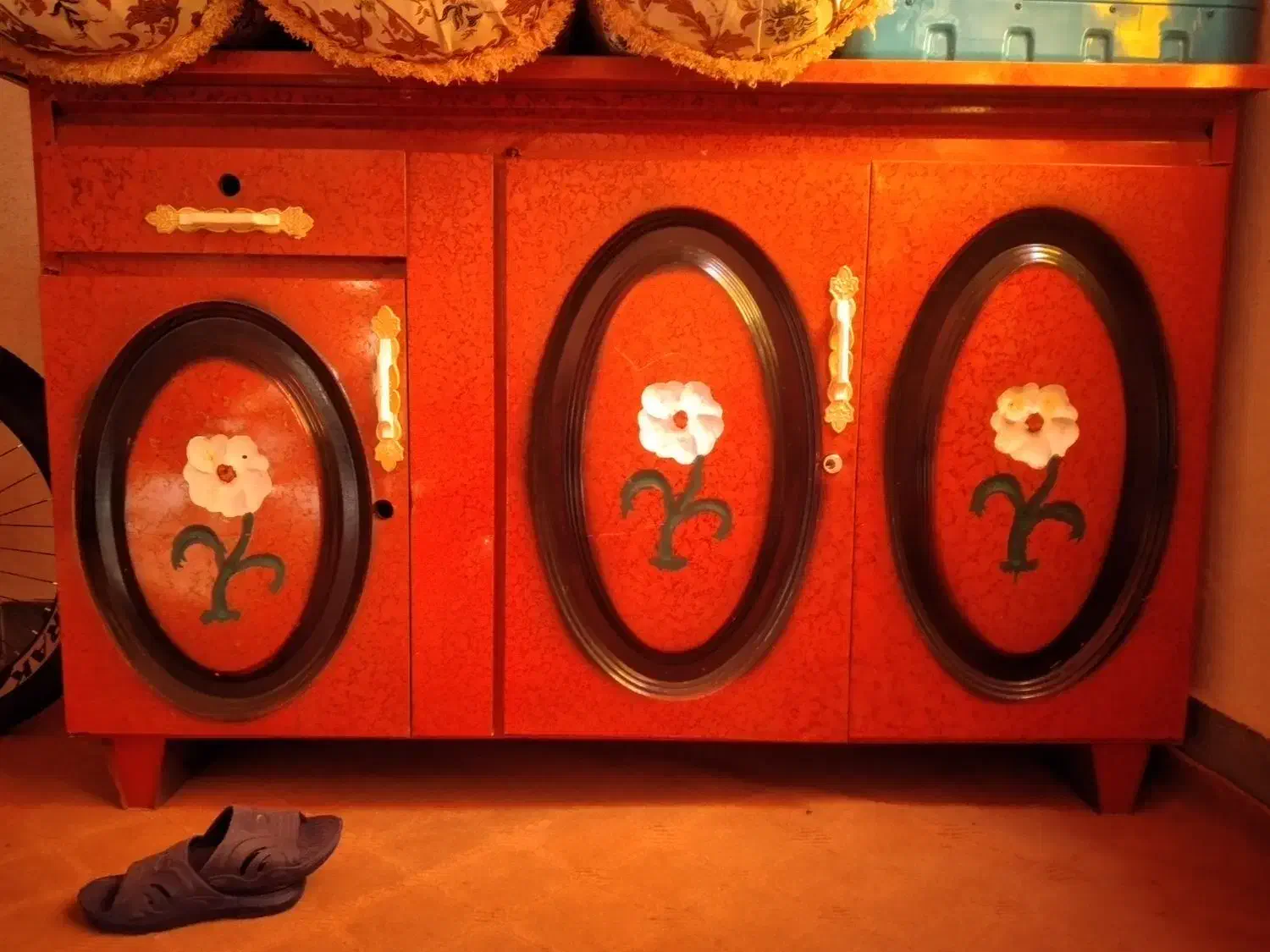 کمد و زیر تلویزیونی|میز تلویزیون|نورآباد ممسنی, |دیوار