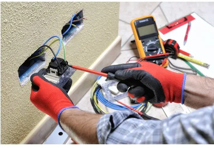 خدمات برق|خدمات پیشه و مهارت|یاسوج, |دیوار