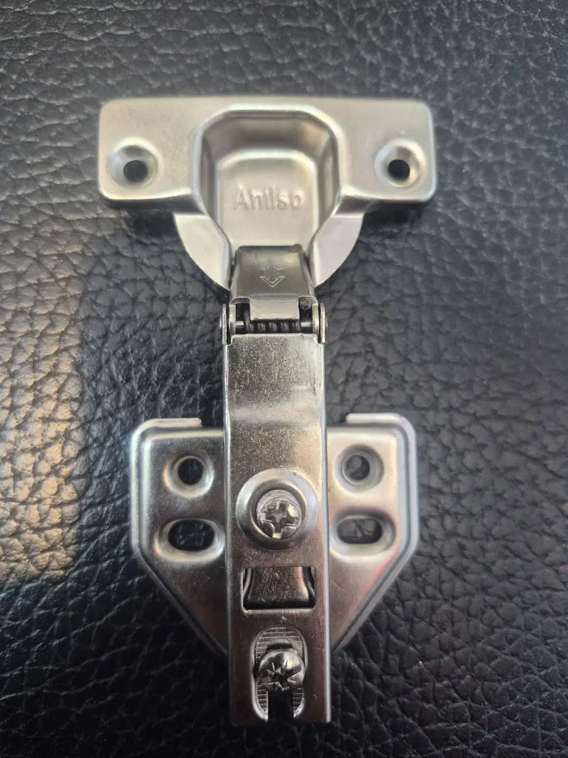 لولا گازور آرام بند درب کابینت ام دی اف کمد mdf|مصالح و تجهیزات ساختمان|کیش, |دیوار