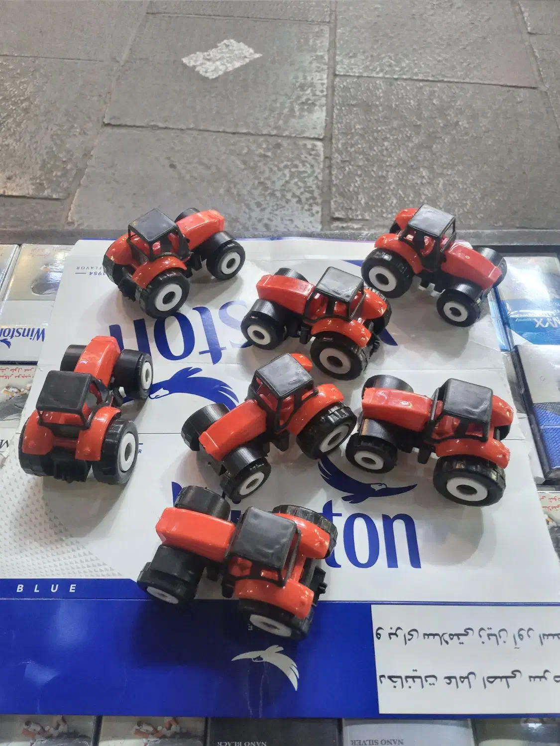 تراکتورپلاستیکی اسبابازی کوچک ۶۰هزار|اسباب‌‌بازی|تبریز, |دیوار