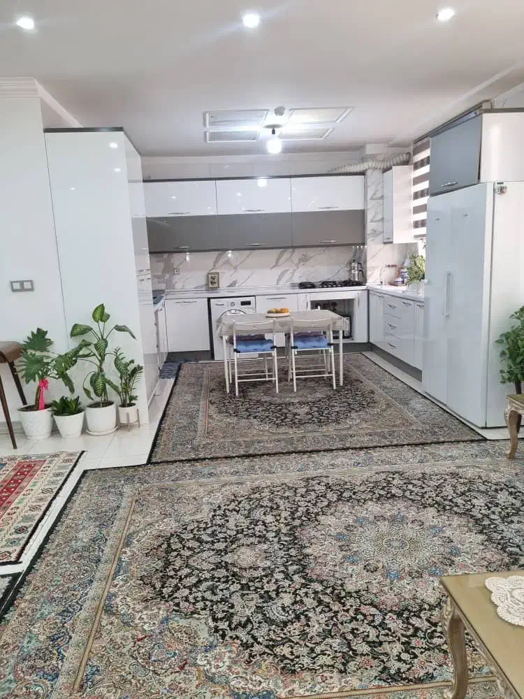 آپارتمان تک واحدی ۹۸ متری