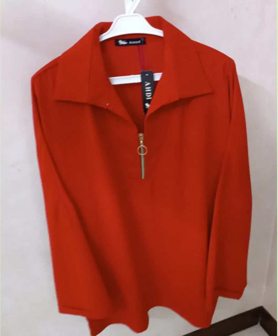 پیراهن|لباس|اصفهان, مارچین|دیوار