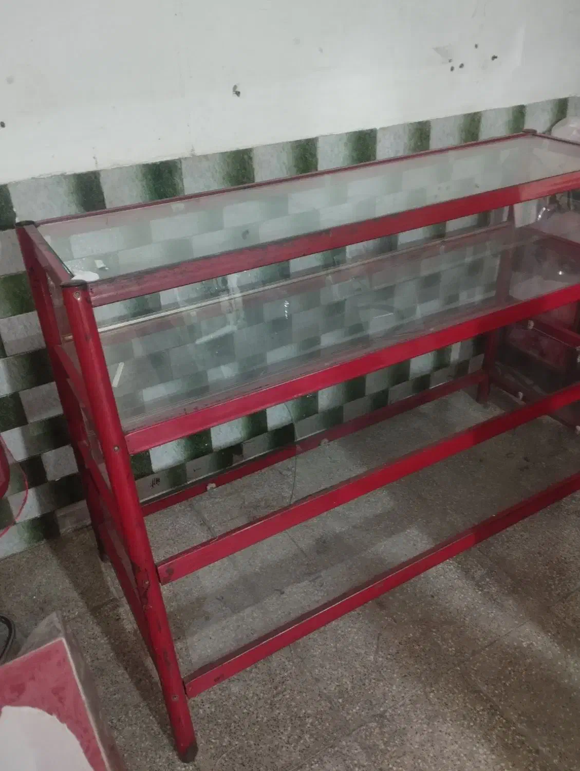 ویترین مغازه|بوفه، ویترین، کنسول|گالیکش, |دیوار