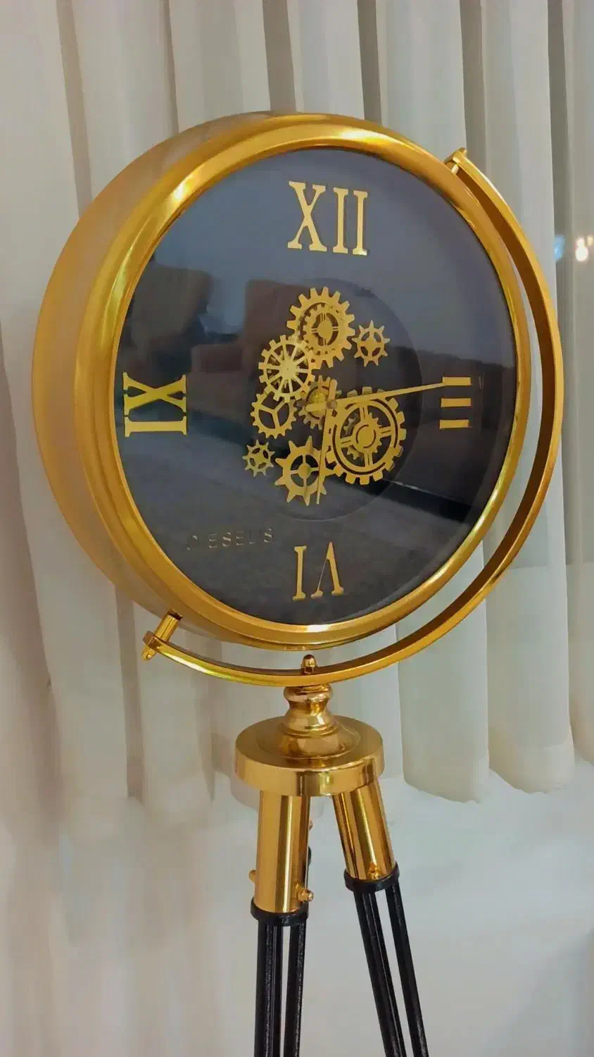 فروش ساعت ایستاده فلزی زیبا|ساعت دیواری و تزئینی|اصفهان, بهارستان|دیوار