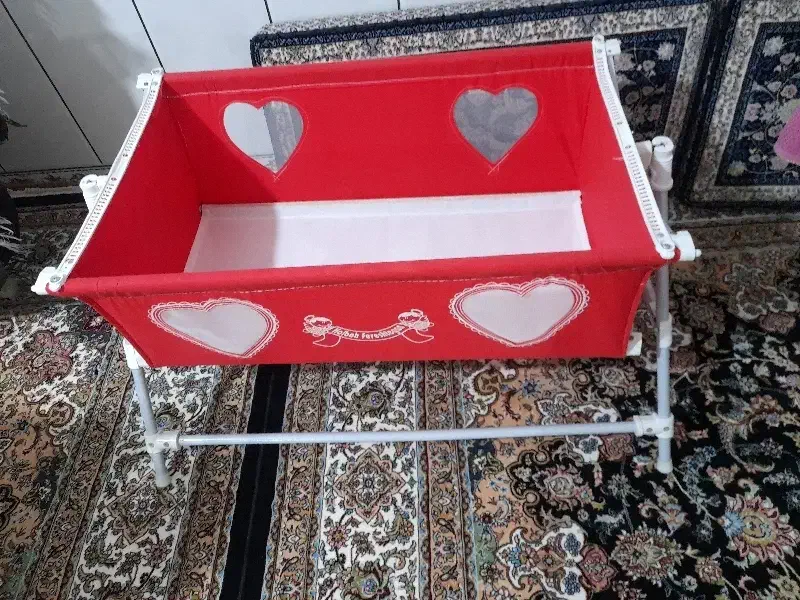 لندو|تخت و صندلی بچه|کبودرآهنگ, |دیوار