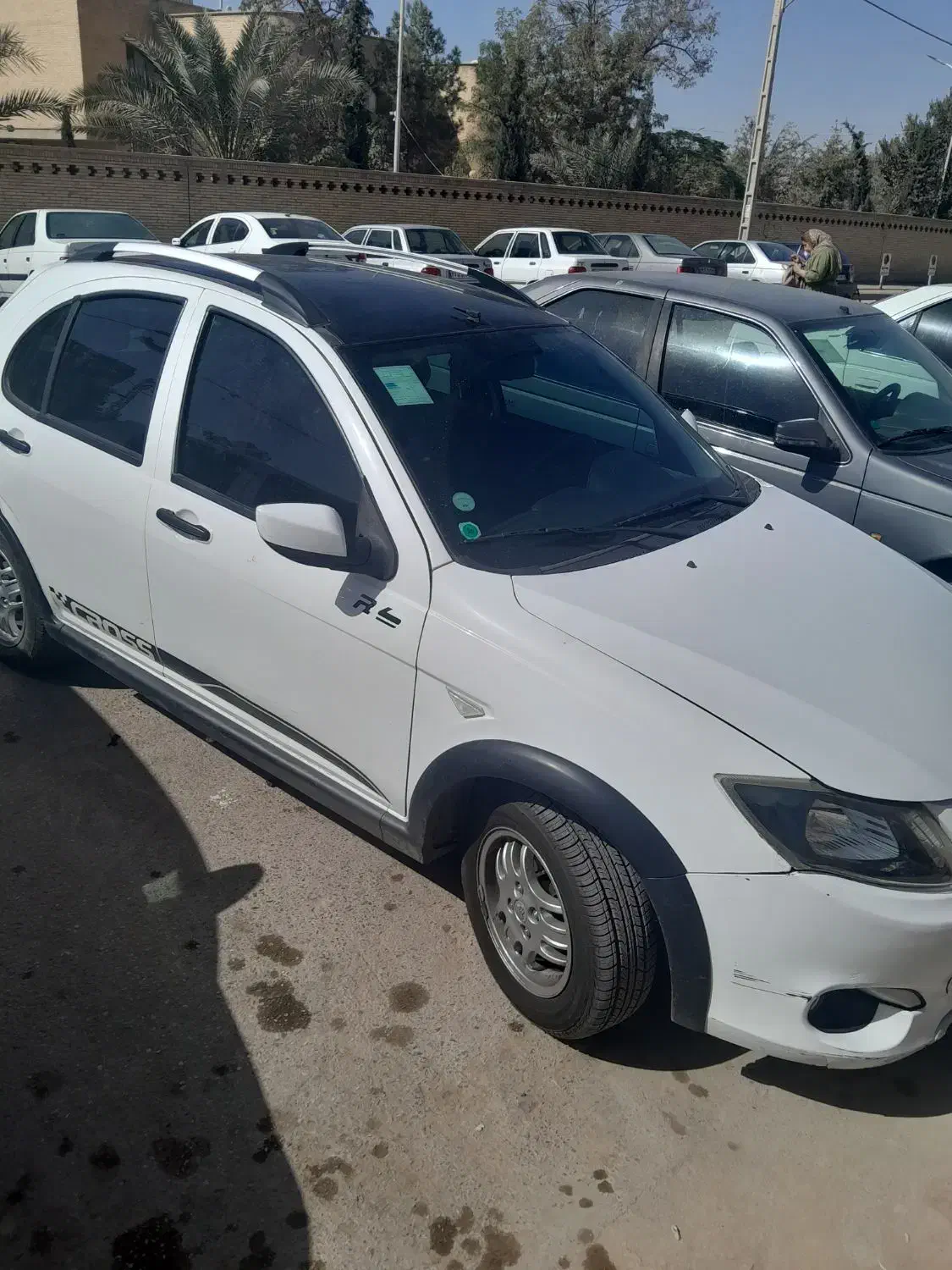 کوییک ارسفید مشکی خیلی کم کار ۵۷تا کار تک برگ|خودرو سواری و وانت|کرمان, |دیوار