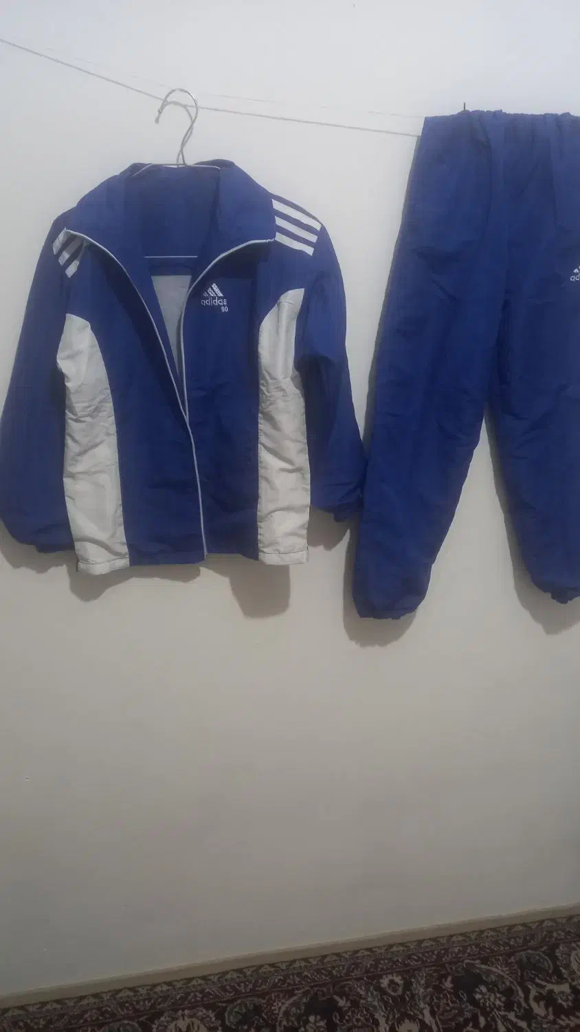 ست ورزشی اصلا تن نرفته 650تومان|لباس|کرمانشاه, |دیوار