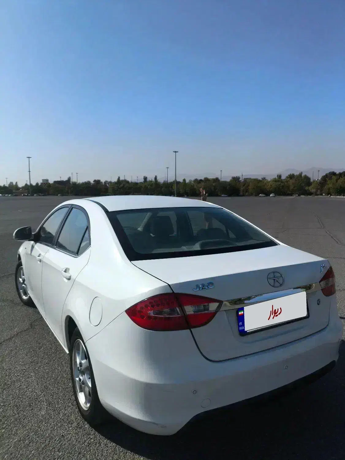 ماشین جک j5 مدل 1394 دنده ای|خودرو سواری و وانت|تهران, باغ خزانه|دیوار