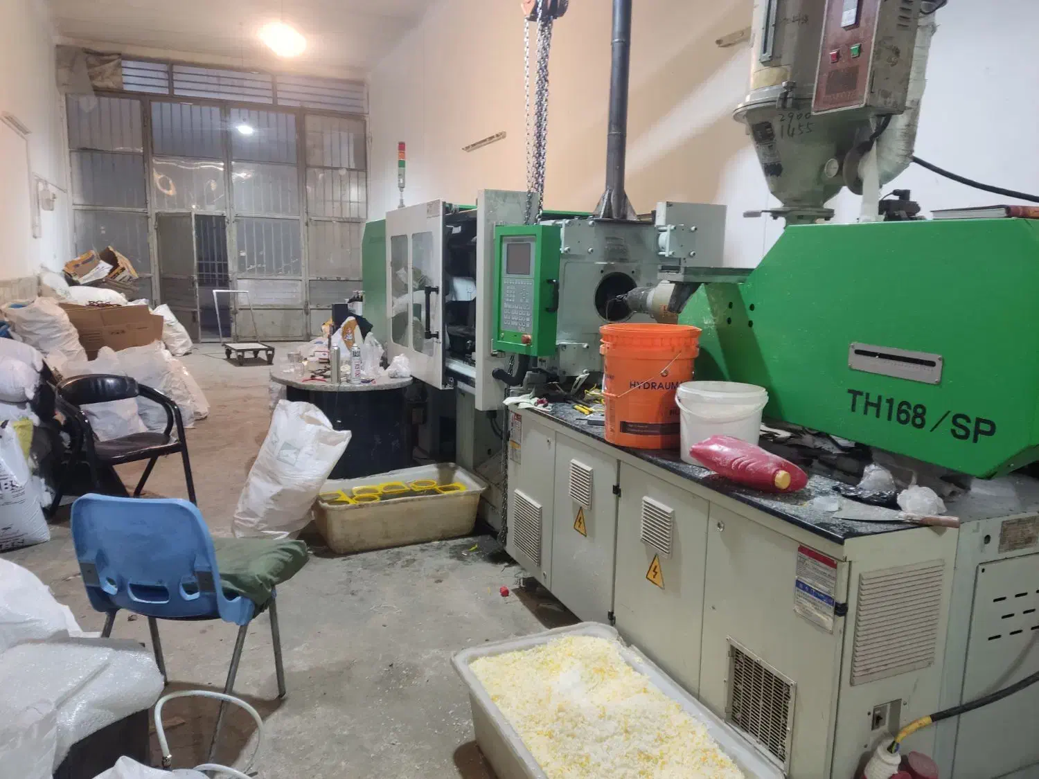 کار در کارگاه تزریق پلاستیک|استخدام صنعتی، فنی، مهندسی|مشهد, امیرآباد|دیوار