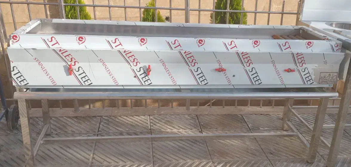 کباب پز گازی|کافی‌شاپ و رستوران|شیراز, شهرک ولیعصر|دیوار