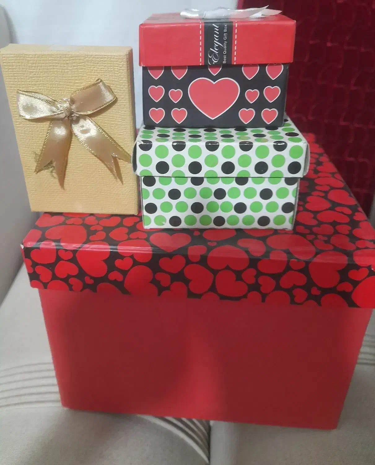 باکس کادو|اسباب‌بازی بچه|اسفراین, |دیوار