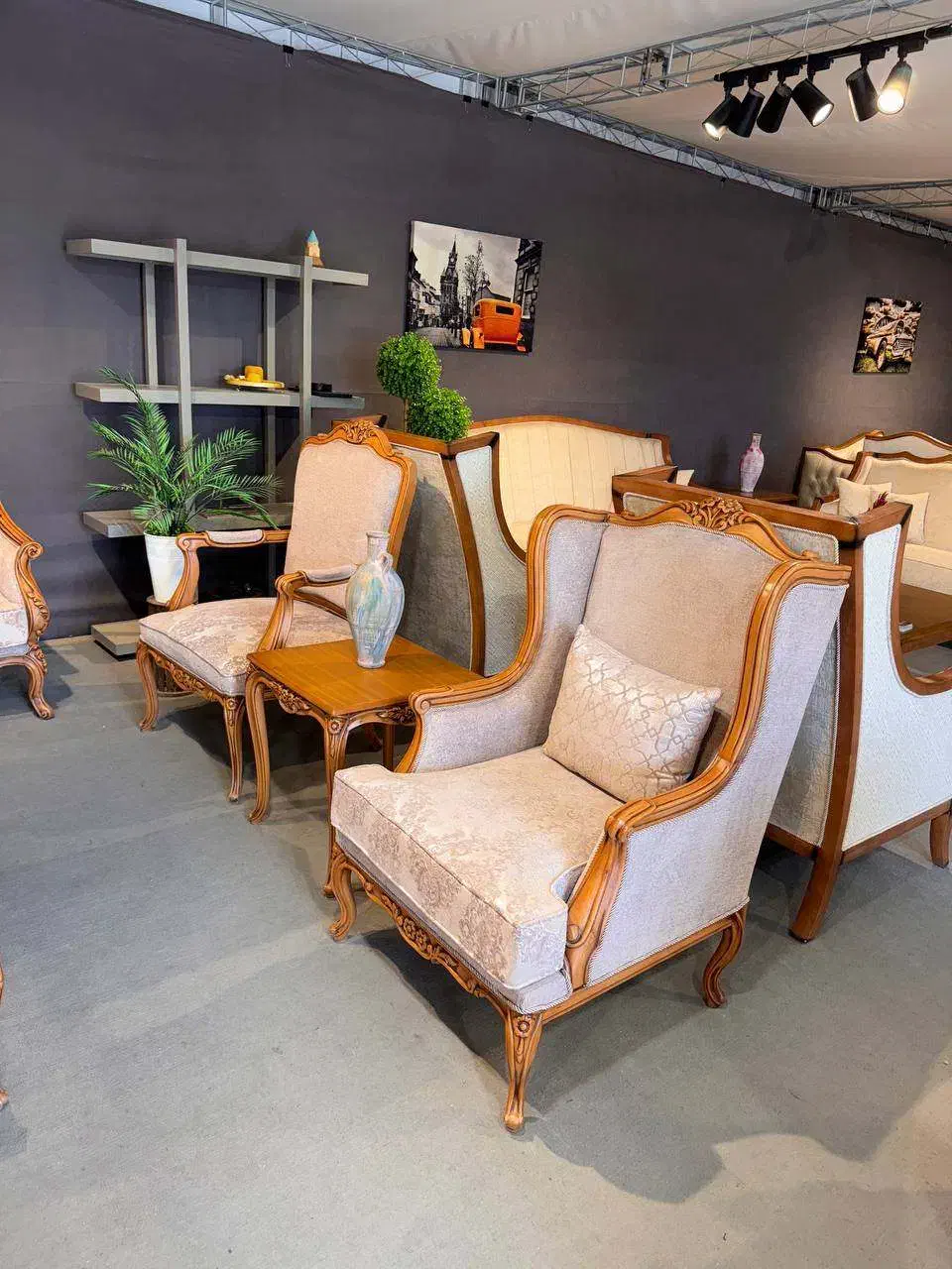 مدل لیون قالب اصلی|مبلمان خانگی و میز عسلی|نسیم‌شهر, |دیوار