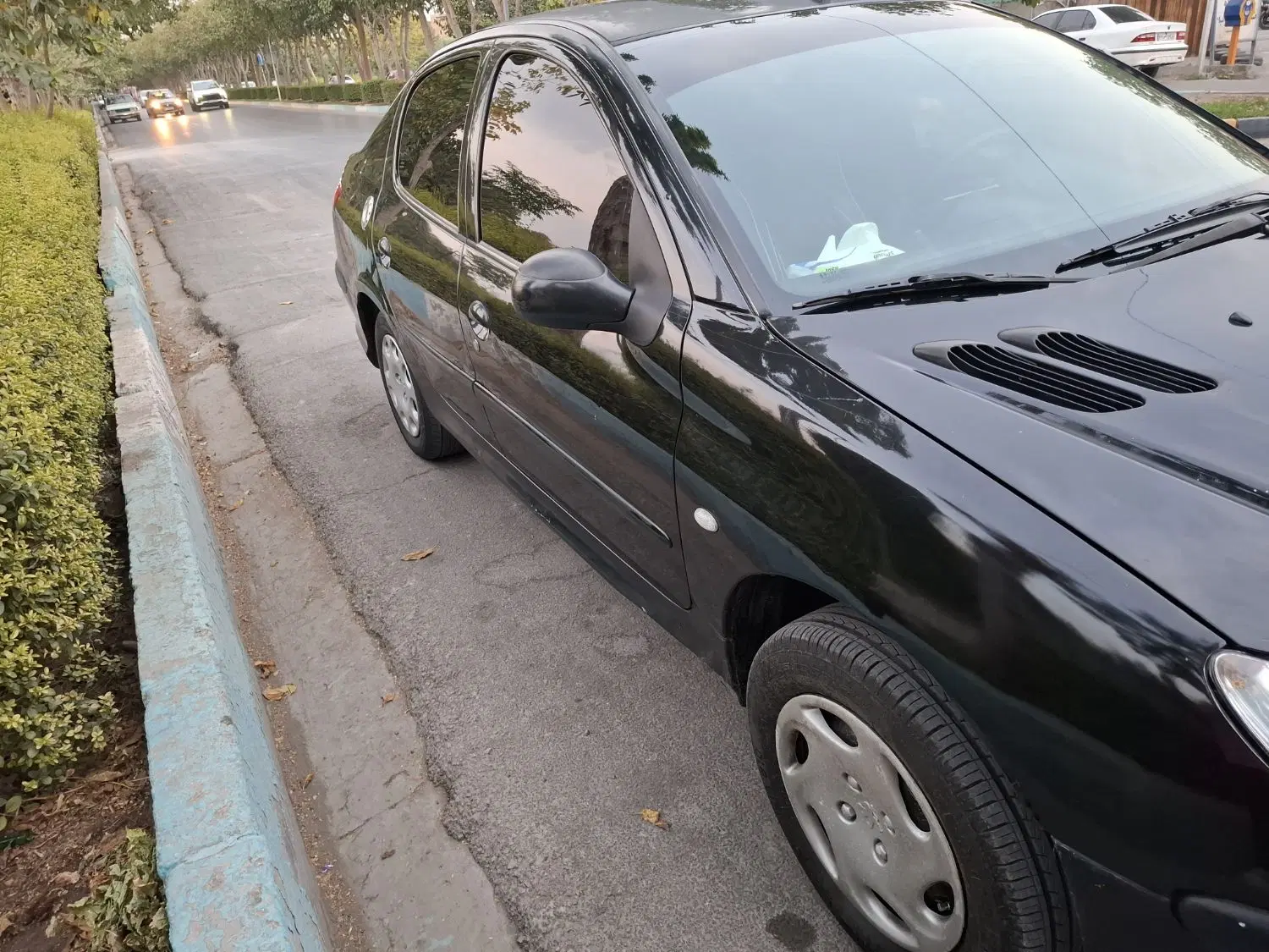 پژو 206 v8|خودرو سواری و وانت|اصفهان, سلطان‌آباد|دیوار