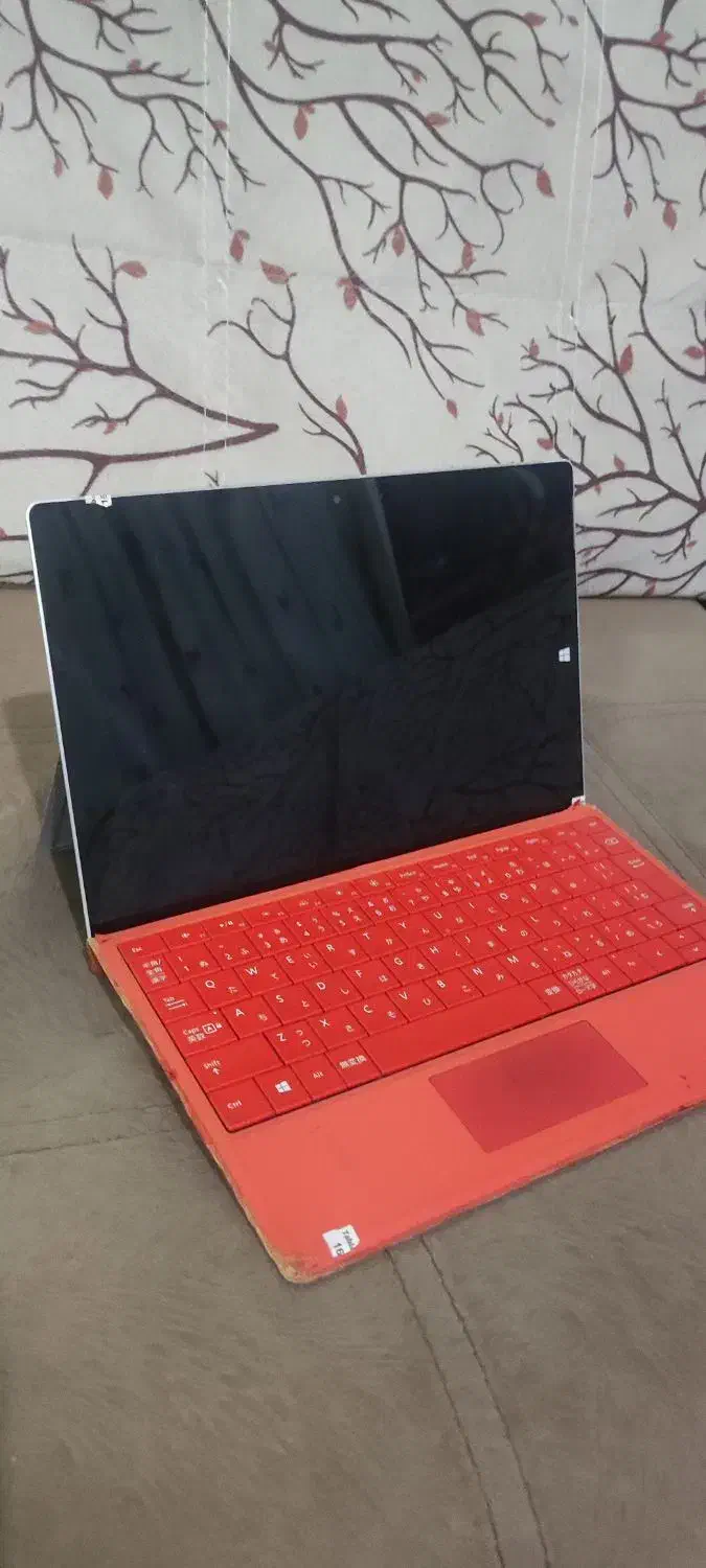 surface 3|رایانه همراه|تهران, فلسطین (میدان انقلاب)|دیوار
