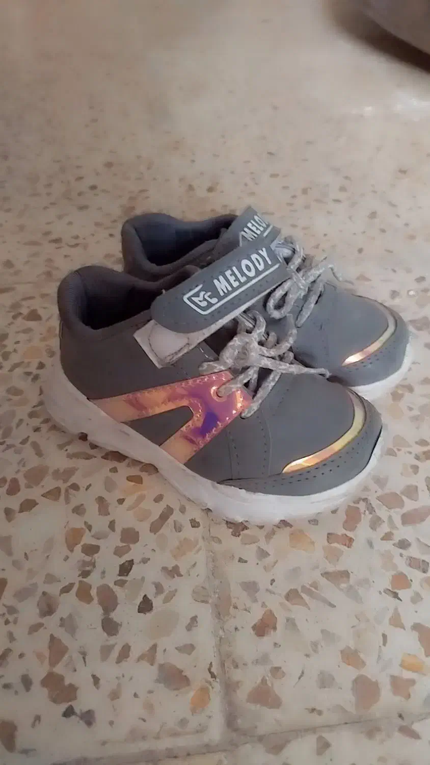 کفشهای درحد نو و تمیز بدون کوچیکترین ایراد|کیف، کفش، کمربند|اهر, |دیوار