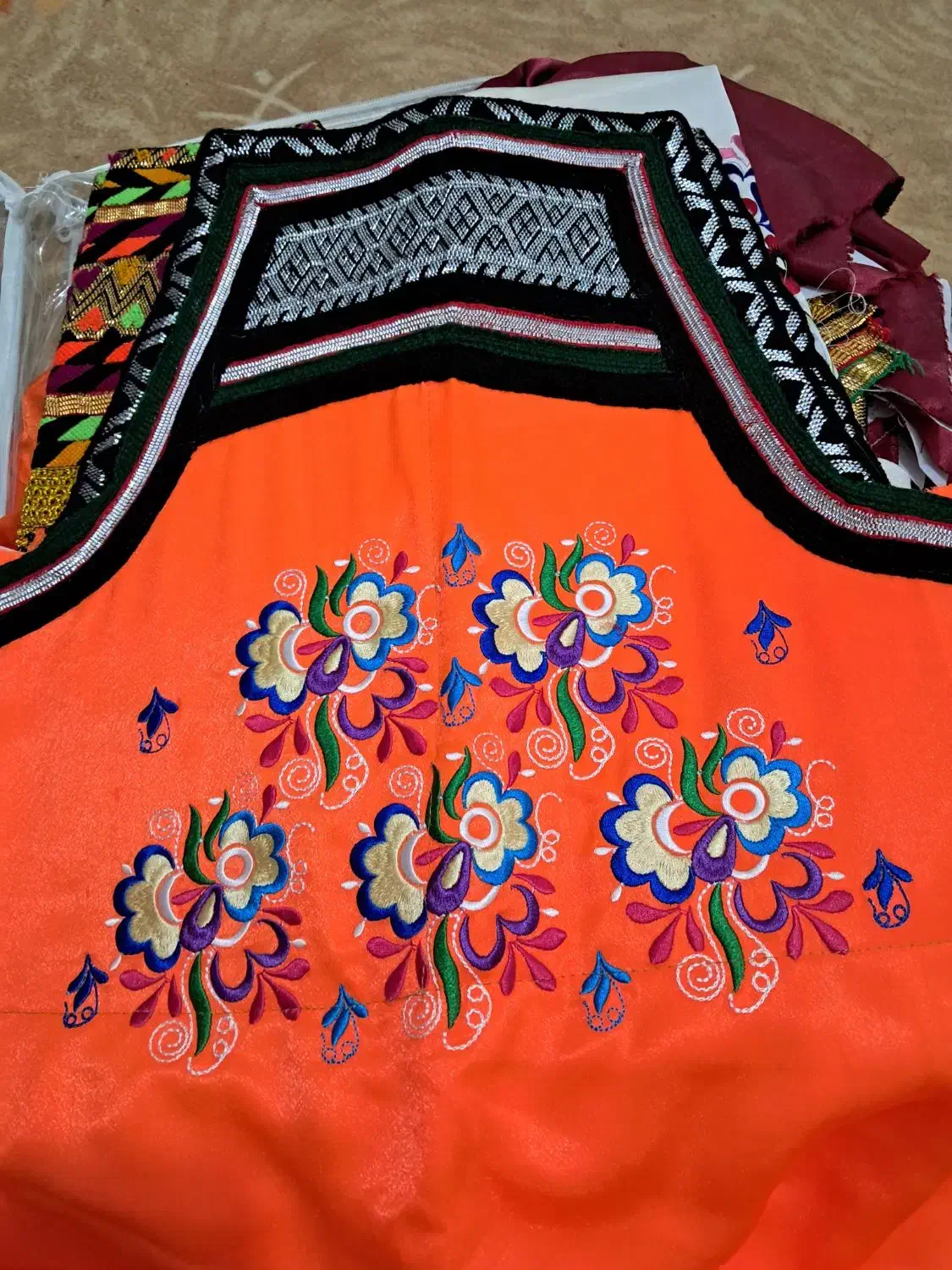 شلوار بندری|لباس|رودان, |دیوار