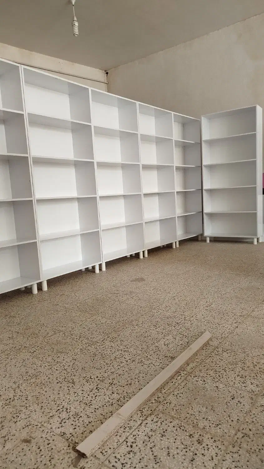 قفسه آماده|کتابخانه، شلف، قفسه‌های دیواری|نیشابور, شهید بهشتی|دیوار