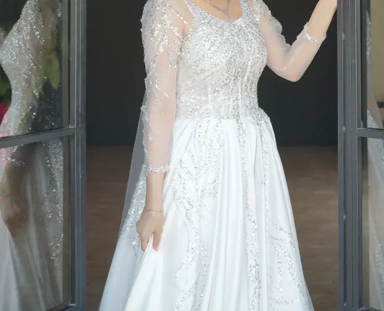 لباس عروس|لباس|گرگان, |دیوار