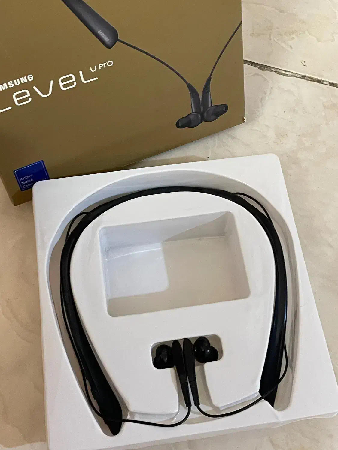 هندزفری بلوتوث گردنی سامسونگ مدل Level U Pro|لوازم جانبی موبایل و تبلت|تهران, آذری|دیوار