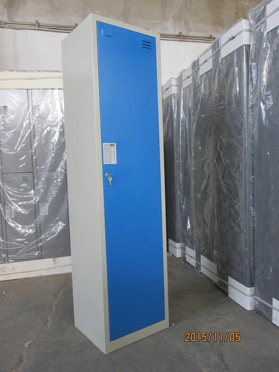 کمد فلزی 1 درب رختکن پرسنلی تک درب کارگاهی باشگاهی|جاکفشی، کمد، دراور|تهران, امجدیه (خاقانی)|دیوار