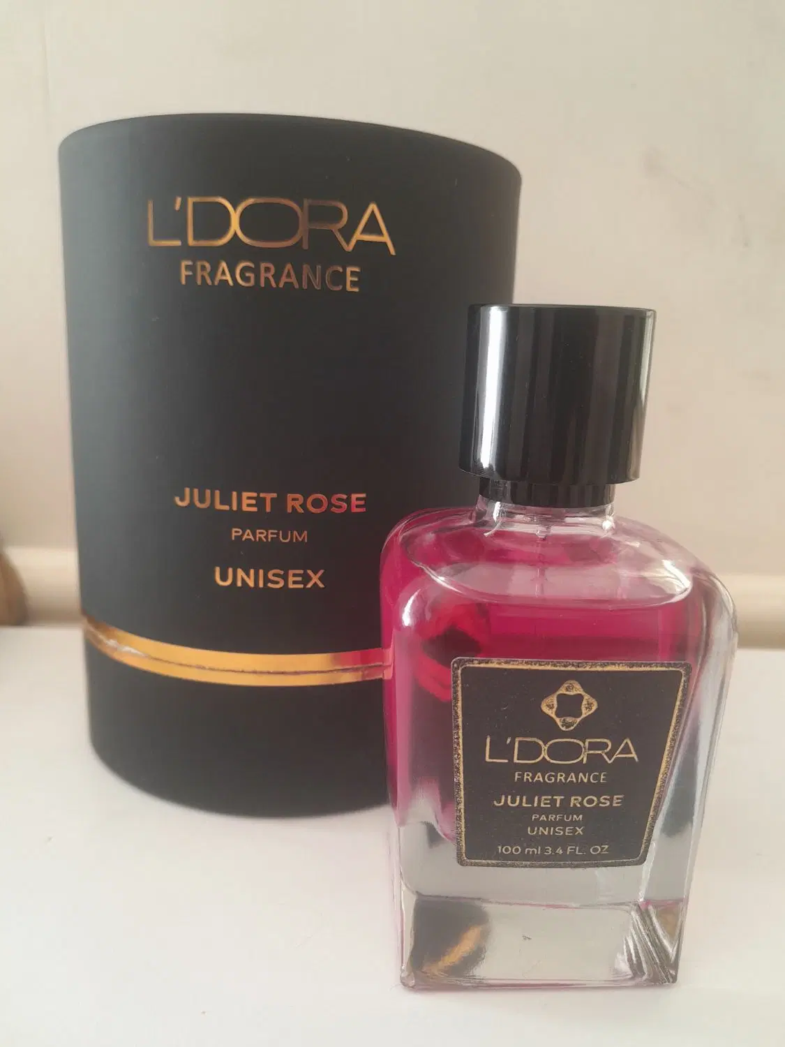 عطر|آرایشی، بهداشتی، درمانی|گله دار, |دیوار
